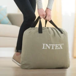 Intex Prime Comfort Luchtbed - Queensize - Ingebouwde Elektrische Pomp -Uitrusting Voor Buiten Verkoop 2024 1320 1900 64164 inuse2 2020 300