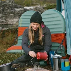 Therm-A-Rest Trail Pro 7.6 L Zelfopblazende Slaapmat -Uitrusting Voor Buiten Verkoop 2024 1900 1267 2020 summer norway gjende baseberg 0353