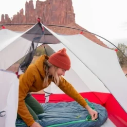 Therm-A-Rest Saros 32 Mummymodel Slaapzak -Uitrusting Voor Buiten Verkoop 2024 1900 1267 2022 thermarest desertcamping highsierras spence 0042 1