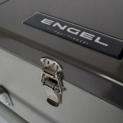 Engel MD17F Compressor Koelbox - 15 Liter -Uitrusting Voor Buiten Verkoop 2024 1900 2849 md17f verschluss detail 1