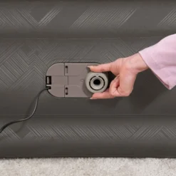 Bestway Fortech Tough Guard Luchtbed - Eenpersoons - Ingebouwde Elektrische Pomp -Uitrusting Voor Buiten Verkoop 2024 69048aux23 69048gbx23 69048xxx23 102138 ft web