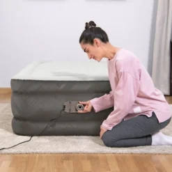 Bestway Fortech Tough Guard Luchtbed - Eenpersoons - Ingebouwde Elektrische Pomp -Uitrusting Voor Buiten Verkoop 2024 69048aux23 69048gbx23 69048xxx23 102139 ls web pl003