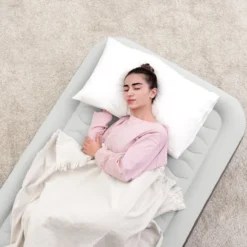 Bestway Fortech Tough Guard Luchtbed - Eenpersoons - Ingebouwde Elektrische Pomp -Uitrusting Voor Buiten Verkoop 2024 69048aux23 69048gbx23 69048xxx23 69049usx23 69049xxx23 102187 ls web