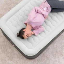 Bestway Fortech Tough Guard Luchtbed - Eenpersoons - Ingebouwde Elektrische Pomp -Uitrusting Voor Buiten Verkoop 2024 69048aux23 69048gbx23 69048xxx23 69049usx23 69049xxx23 102192 ls web